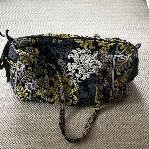 Vera Bradley Large Travel Duffle Bag - Picture 3 of 3